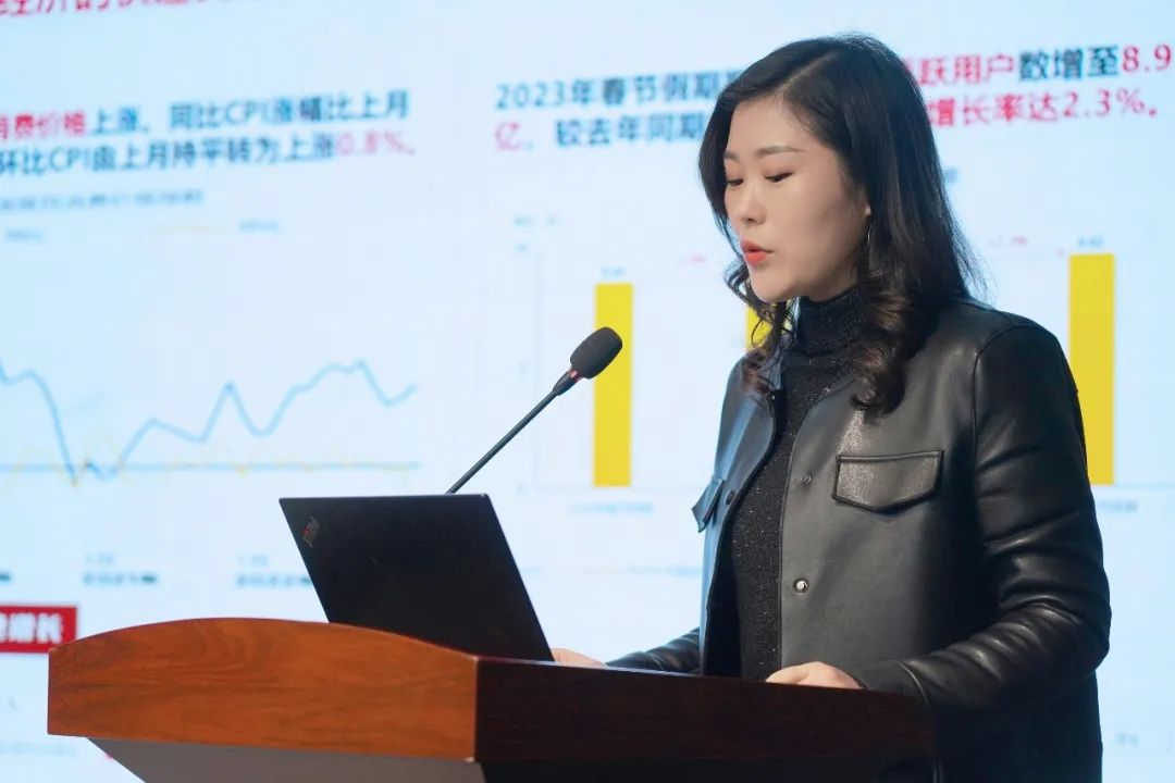 1676101815766293b3o2.jpg 640 (3).jpg