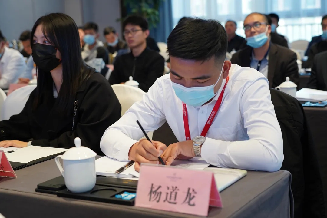 1635988817652330in5c.jpg 640.webp (5).jpg