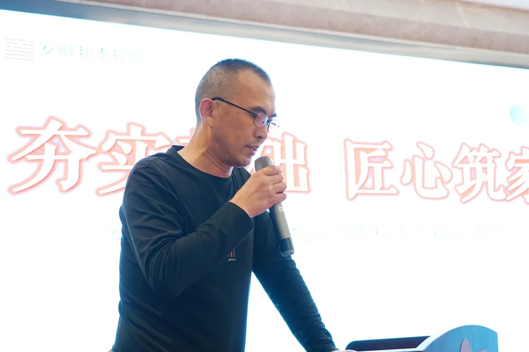 1635988938629795mcVe.jpg 640.webp (7).jpg